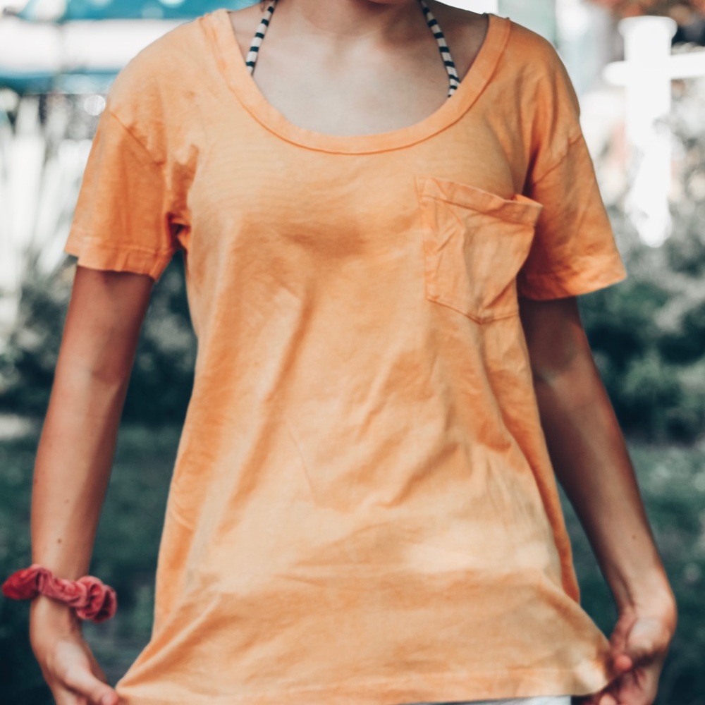 Yellow T shirt with pocket